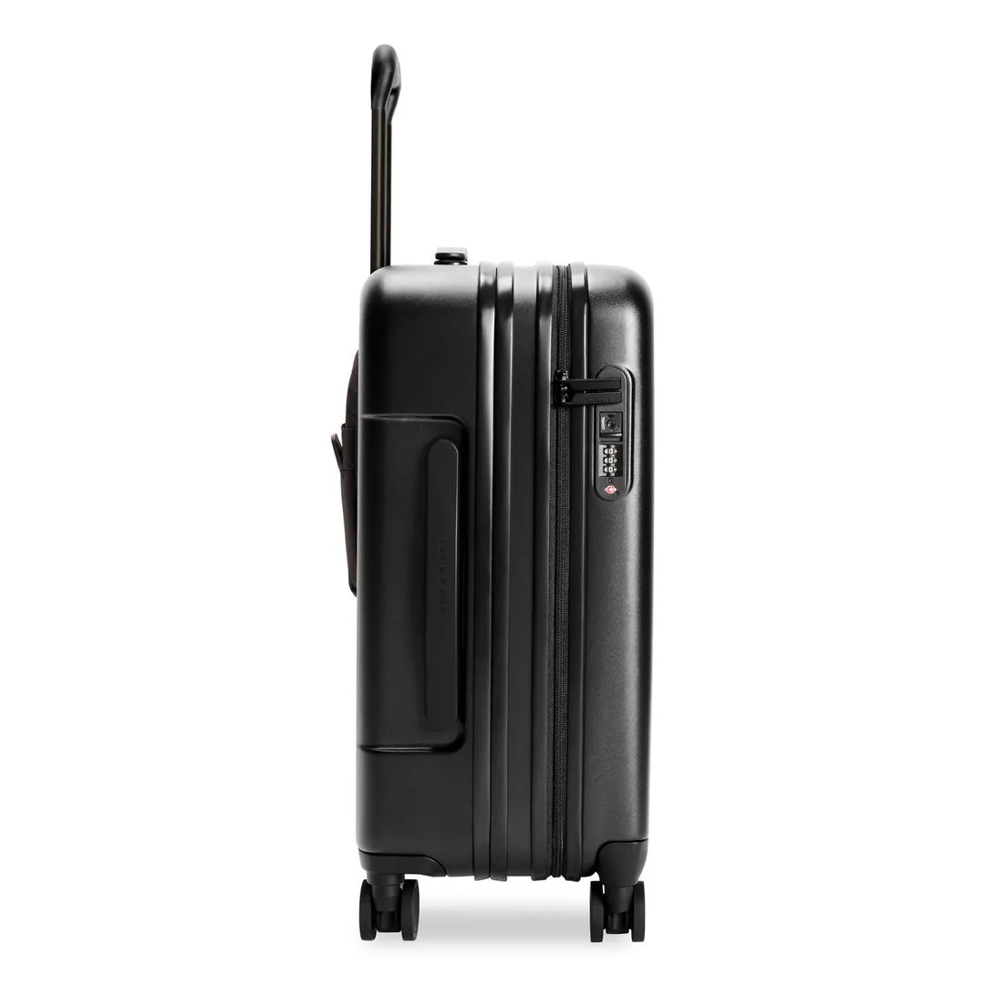 Essential 22" Carry-On Expandable Spinner