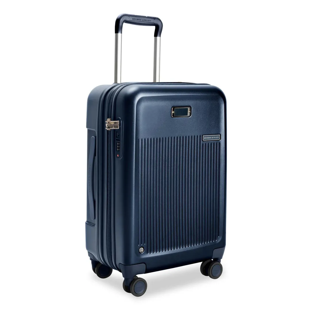 Essential 22" Carry-On Expandable Spinner