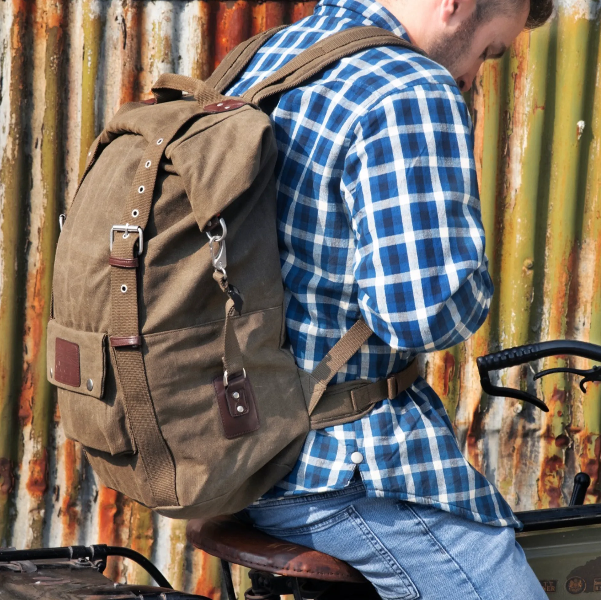 Oxford Heritage Backpack Khaki 30L