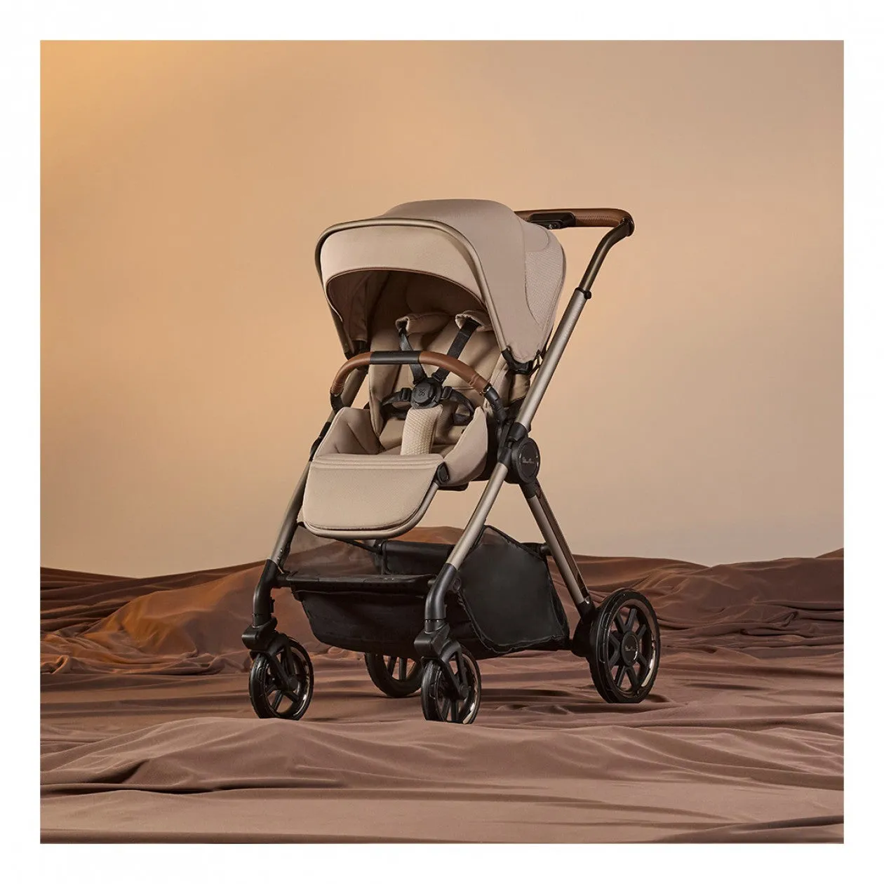 Silver Cross Reef 2 SE Frappe with Maxi Cosi 12LX Bundle (ETA Mid Nov)